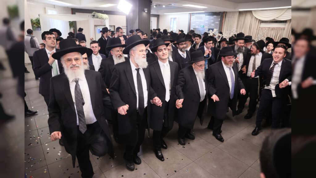 המשב"ק: המשגיח שעזב את הכנס ומנורת הענק שנחנכה