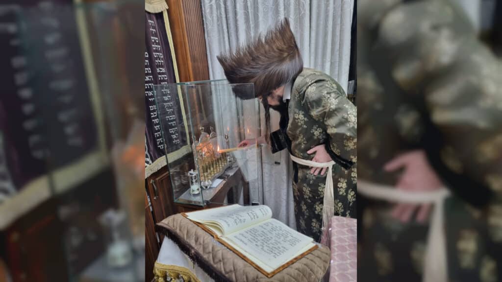 המשב"ק: המשגיח שעזב את הכנס ומנורת הענק שנחנכה