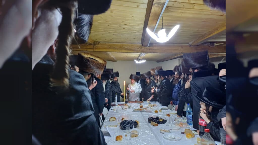 המשב"ק: המשגיח שעזב את הכנס ומנורת הענק שנחנכה