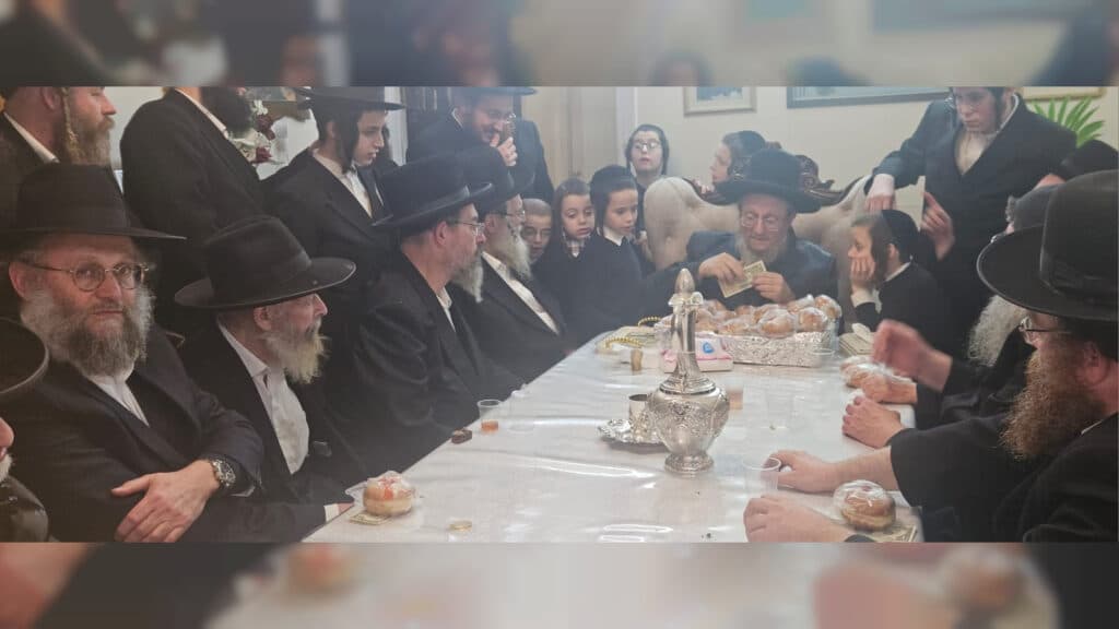 המשב"ק: המשגיח שעזב את הכנס ומנורת הענק שנחנכה