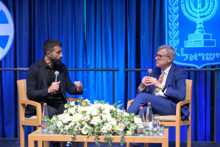 הנסיך הירוק על הרשות הפלסטינית: "הם מקריבים ילדים"