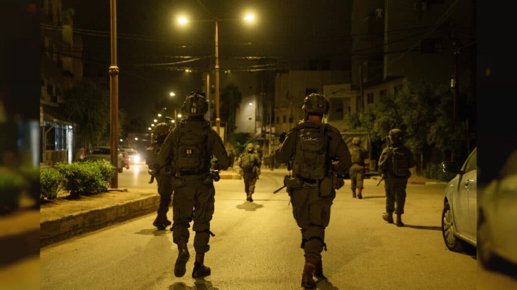 כוחות צה"ל סרקו מאות איתורים ועצרו מספר מחבלים - צפו