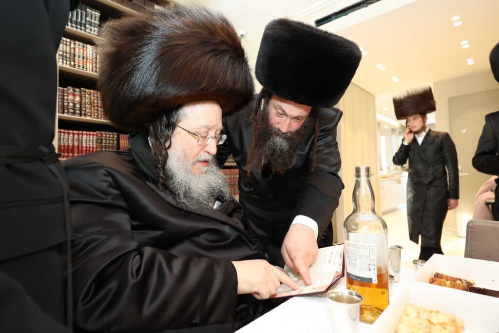 גלריה: הכנסת ספר תורה לבית המדרש סאווראן בירושלים