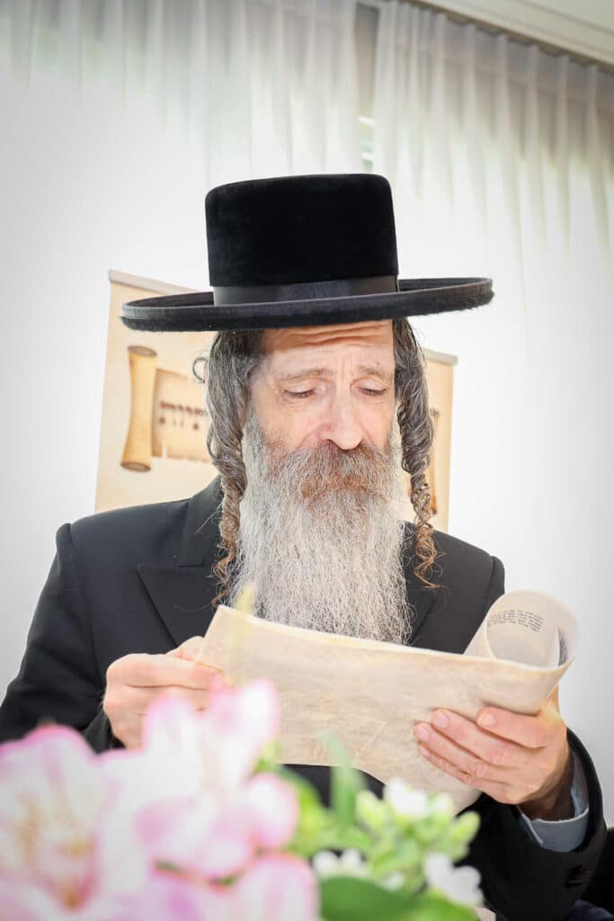 גלריה: הכנסת ספר תורה לבית המדרש סאווראן בירושלים