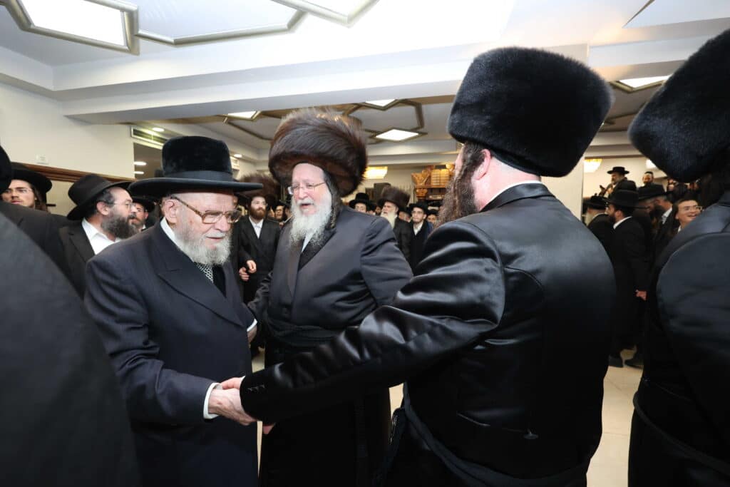 גלריה: הכנסת ספר תורה לבית המדרש סאווראן בירושלים