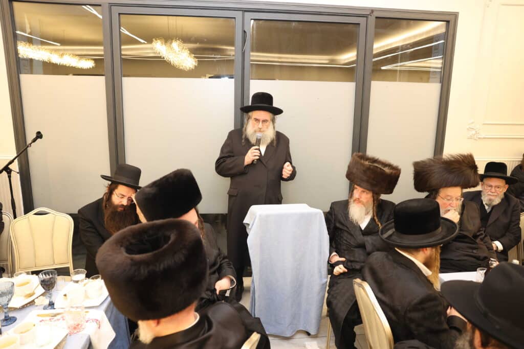 גלריה: הכנסת ספר תורה לבית המדרש סאווראן בירושלים