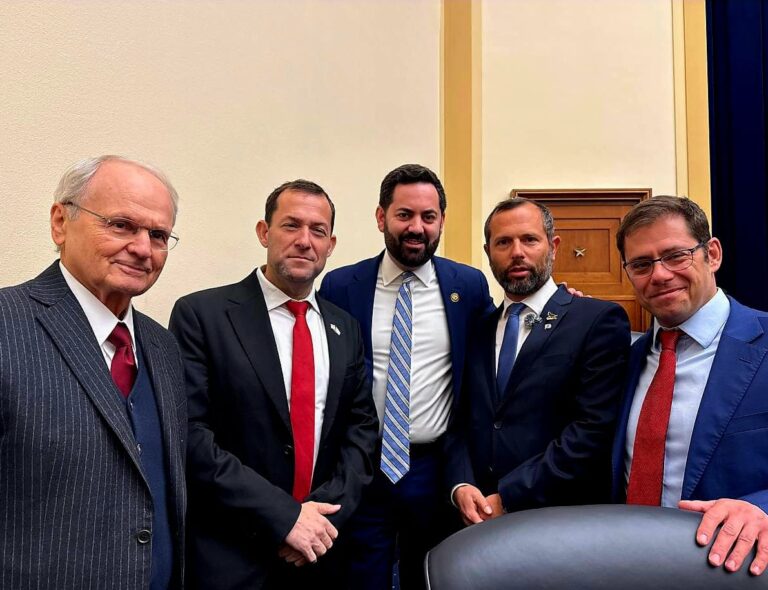 חברי קונגרס בשימוע היסטורי: "פתרון שתי המדינות לא ריאלי"