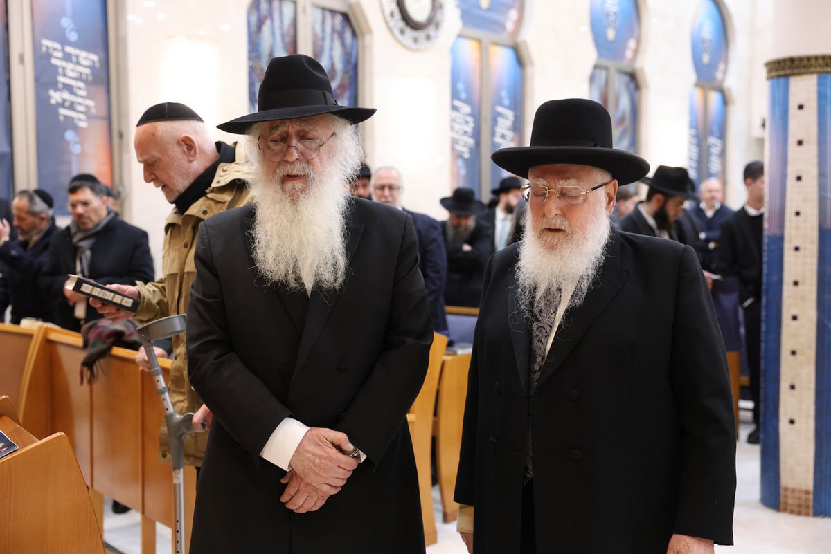 גלריה: מעמד סיום הש"ס המרכזי במוסדות "אורות חיים ומשה"