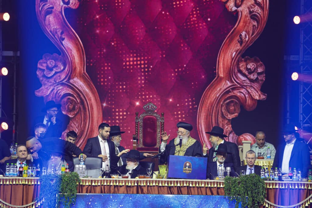 כבוד התורה: למעלה מ-12,000 משתתפים בהילולת כסא רחמים