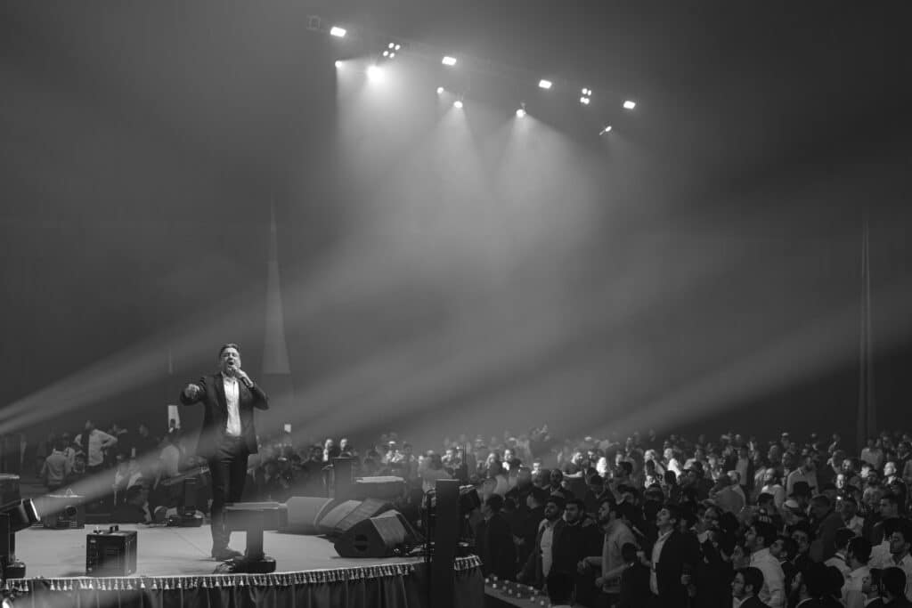 כבוד התורה: למעלה מ-12,000 משתתפים בהילולת כסא רחמים