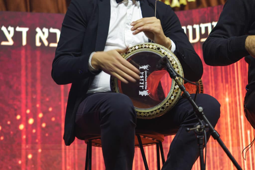 כבוד התורה: למעלה מ-12,000 משתתפים בהילולת כסא רחמים