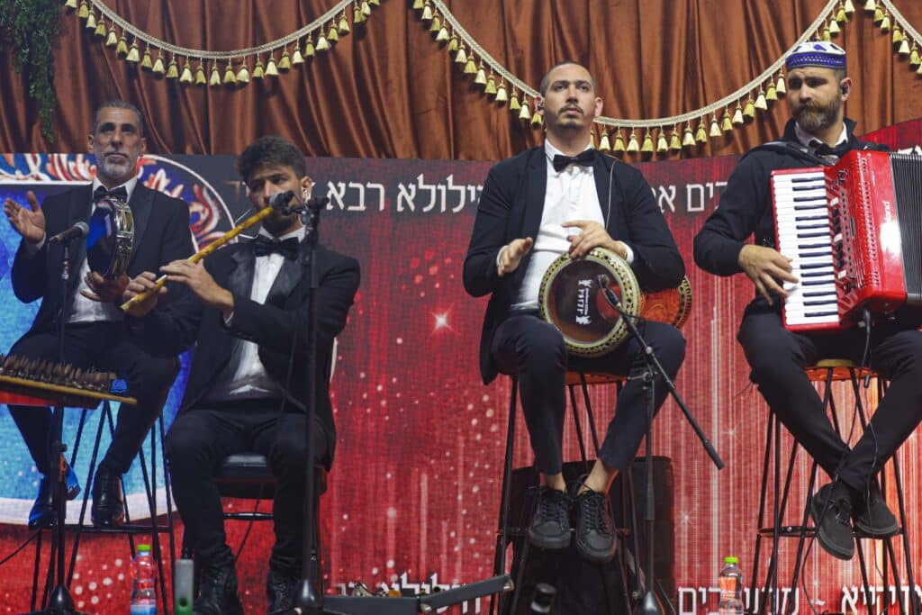 כבוד התורה: למעלה מ-12,000 משתתפים בהילולת כסא רחמים