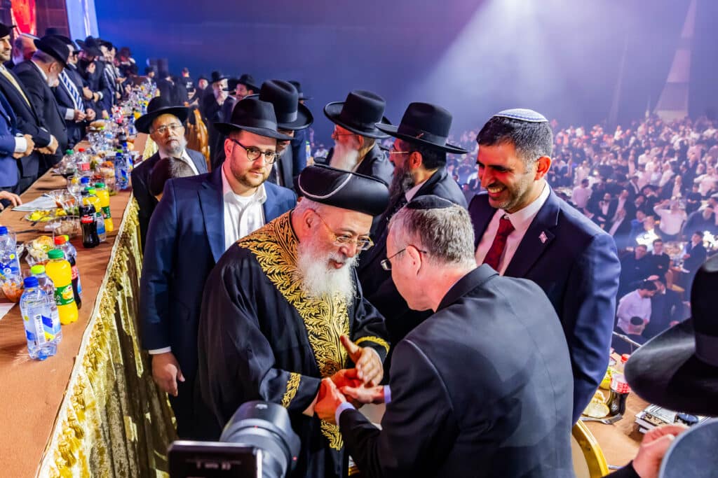 כבוד התורה: למעלה מ-12,000 משתתפים בהילולת כסא רחמים