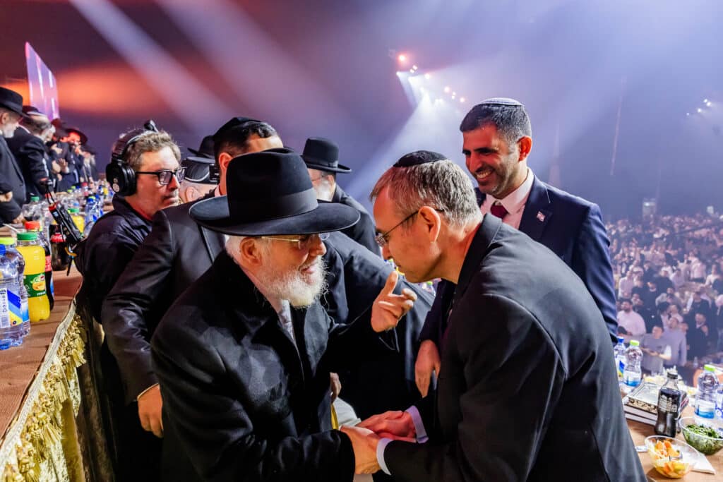 כבוד התורה: למעלה מ-12,000 משתתפים בהילולת כסא רחמים