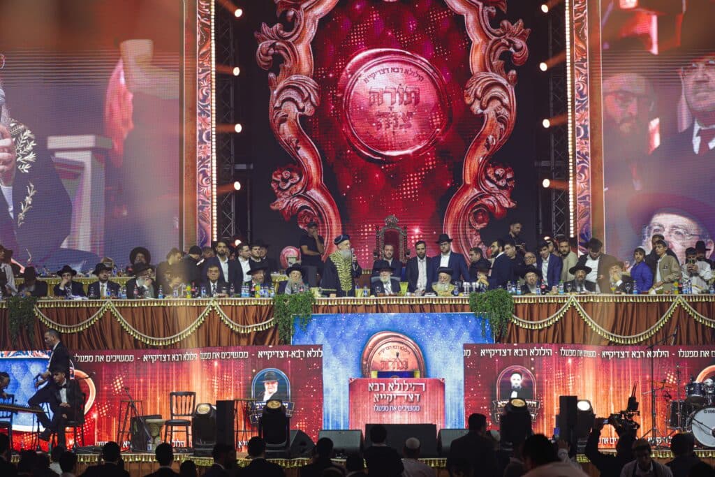 כבוד התורה: למעלה מ-12,000 משתתפים בהילולת כסא רחמים