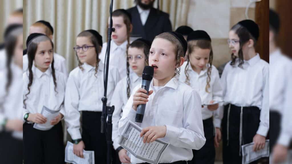 גלריה: בת"ת בעלזא בחיפה חגגו את ה'חומש סעודה'