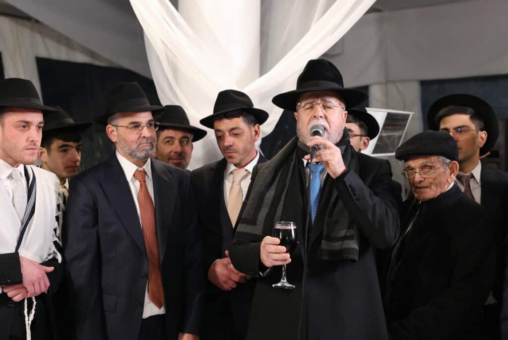 יו"ר המועצה הדתית השיא את בנו: האדמו"ר בירך בחופה