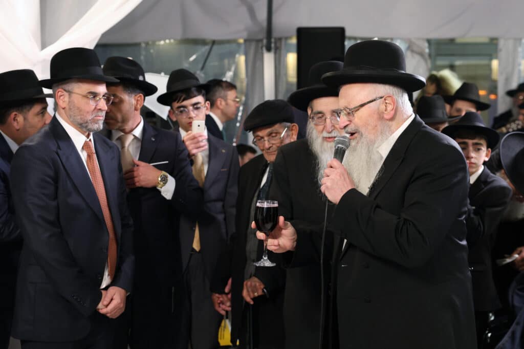 יו"ר המועצה הדתית השיא את בנו: האדמו"ר בירך בחופה