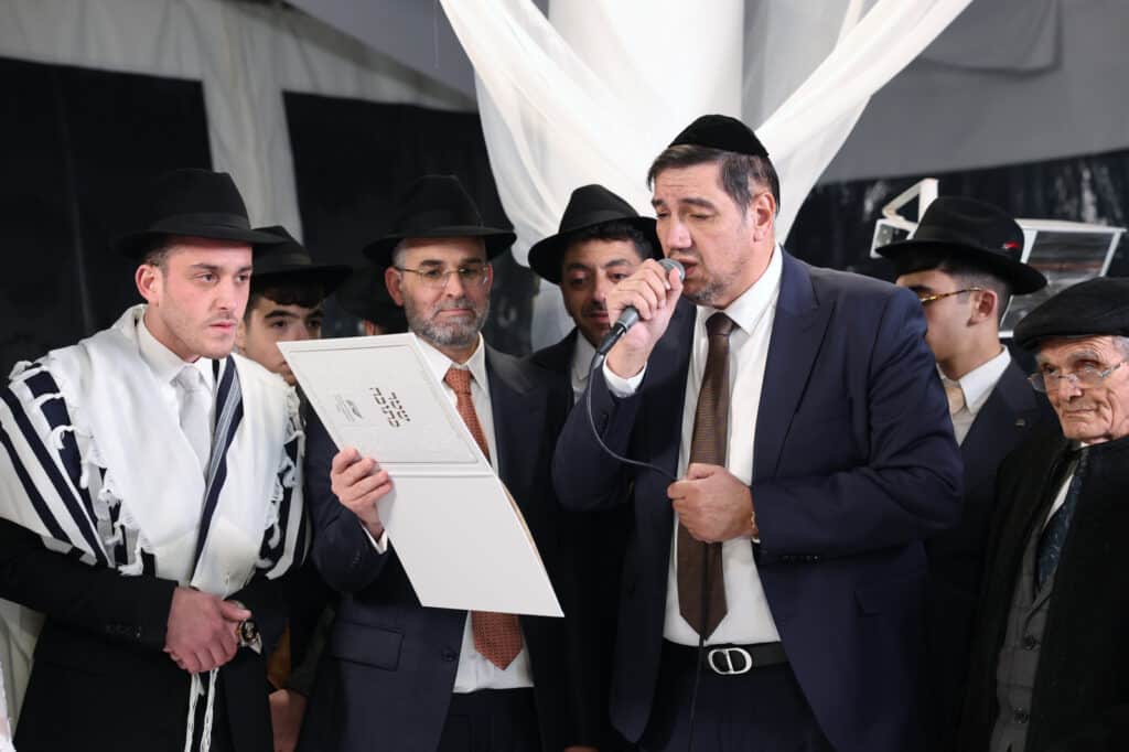 יו"ר המועצה הדתית השיא את בנו: האדמו"ר בירך בחופה