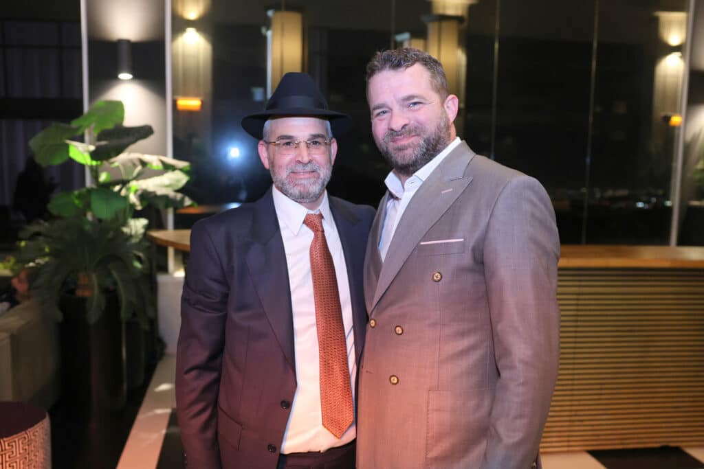 יו"ר המועצה הדתית השיא את בנו: האדמו"ר בירך בחופה