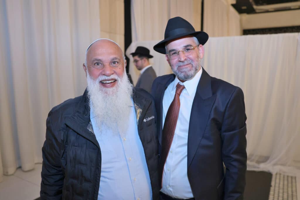 יו"ר המועצה הדתית השיא את בנו: האדמו"ר בירך בחופה