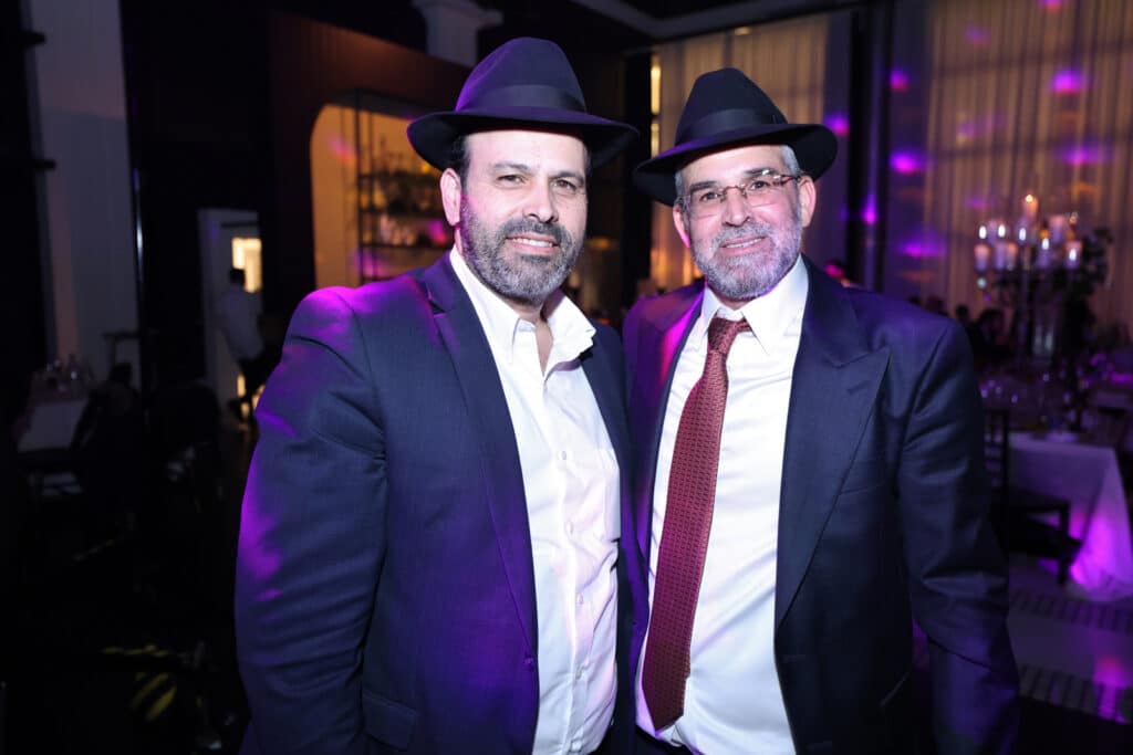 יו"ר המועצה הדתית השיא את בנו: האדמו"ר בירך בחופה