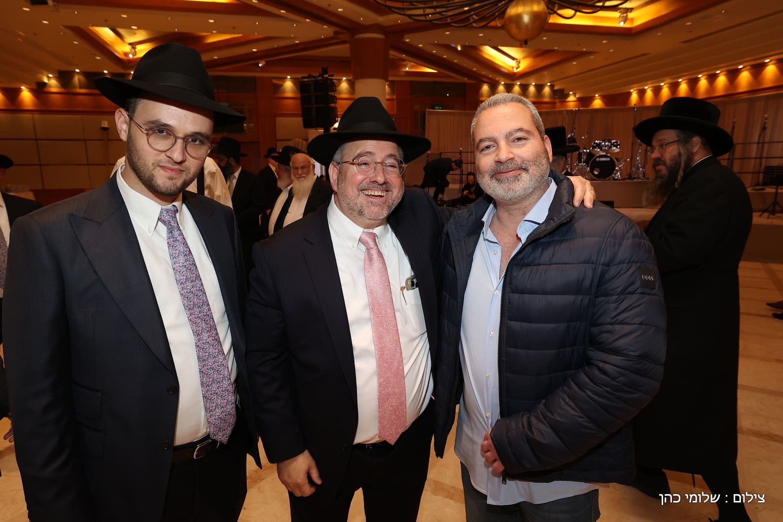 הרב של 'אסם' השיא את בנו - כולם עלו לאחל מזל טוב