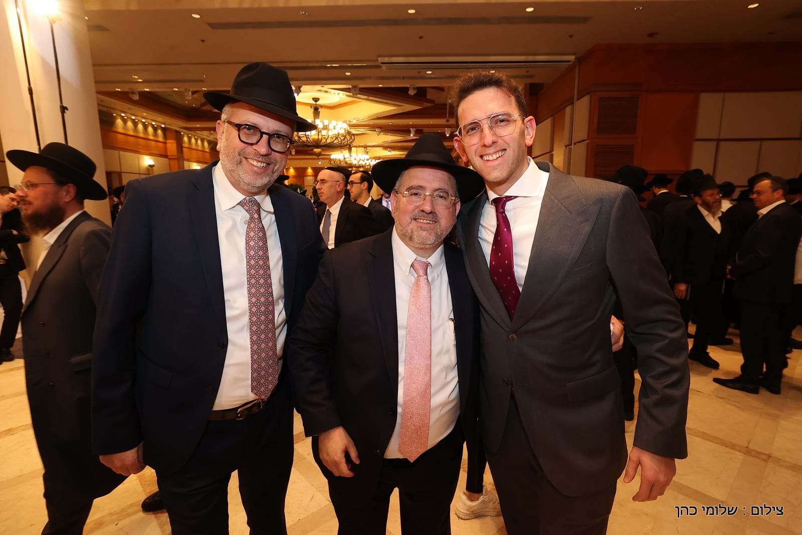 הרב של 'אסם' השיא את בנו - כולם עלו לאחל מזל טוב