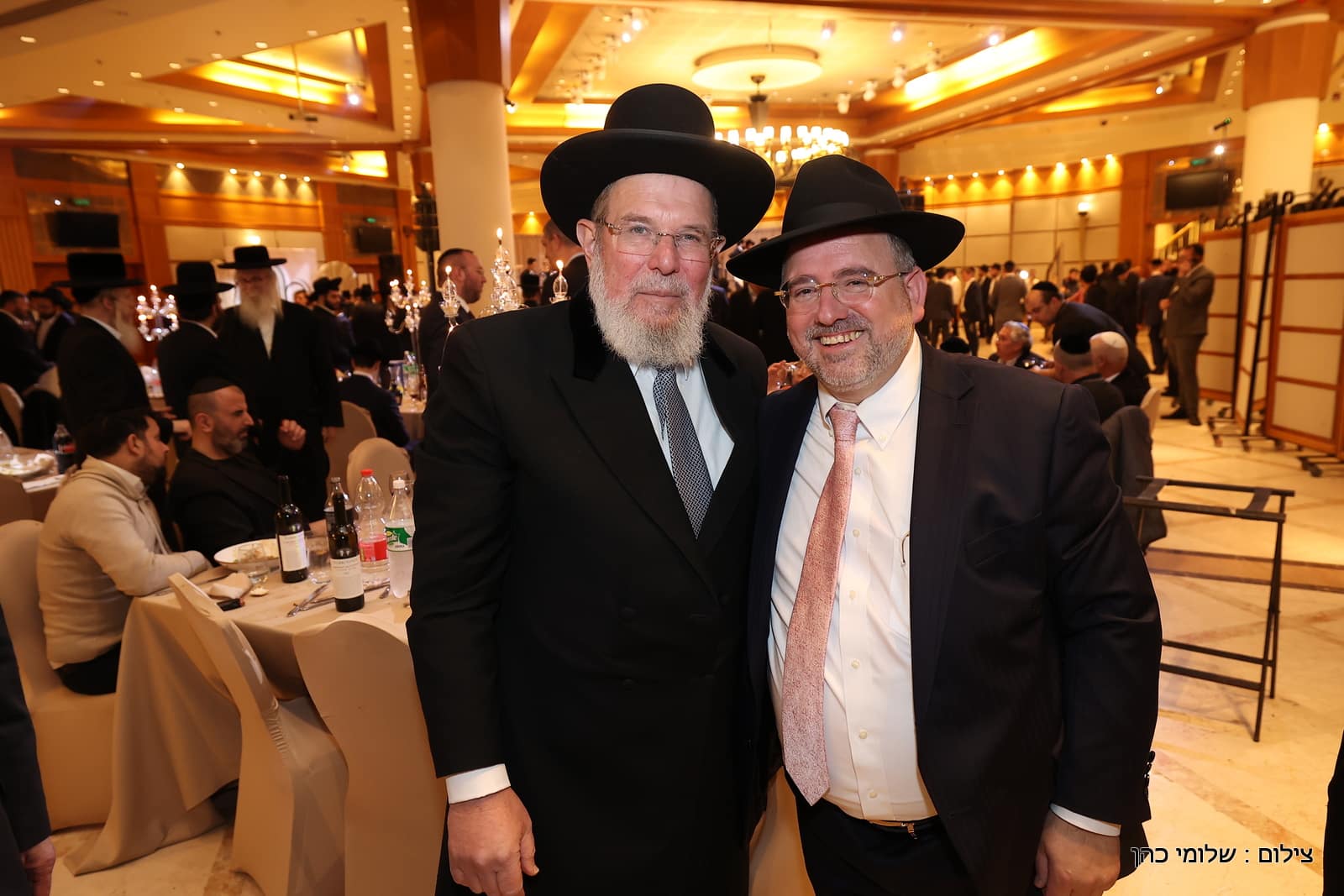 הרב של 'אסם' השיא את בנו - כולם עלו לאחל מזל טוב