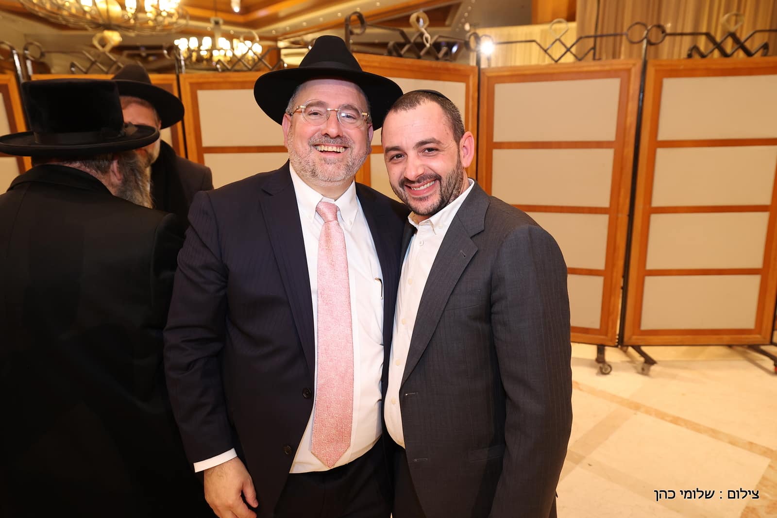 הרב של 'אסם' השיא את בנו - כולם עלו לאחל מזל טוב
