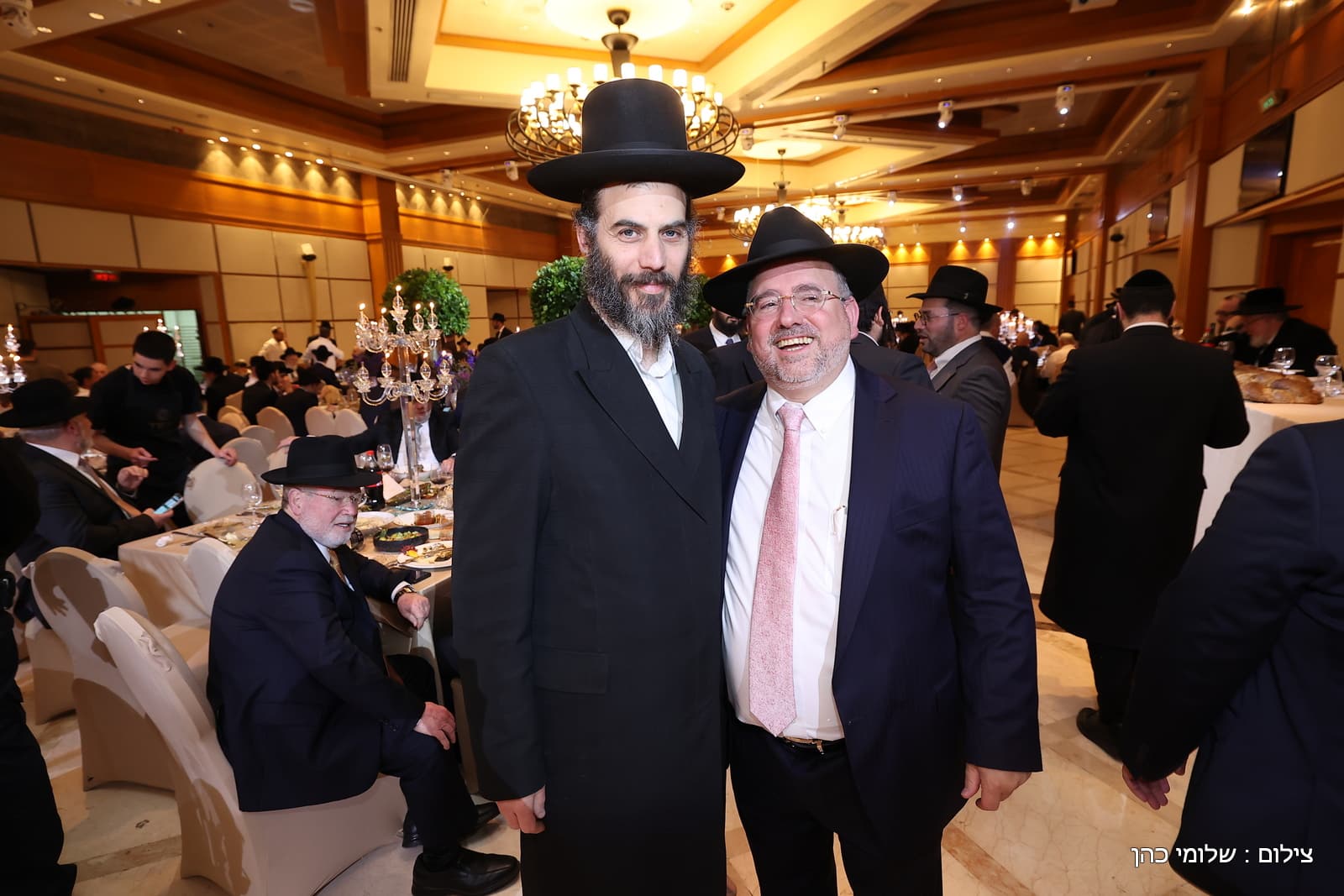 הרב של 'אסם' השיא את בנו - כולם עלו לאחל מזל טוב