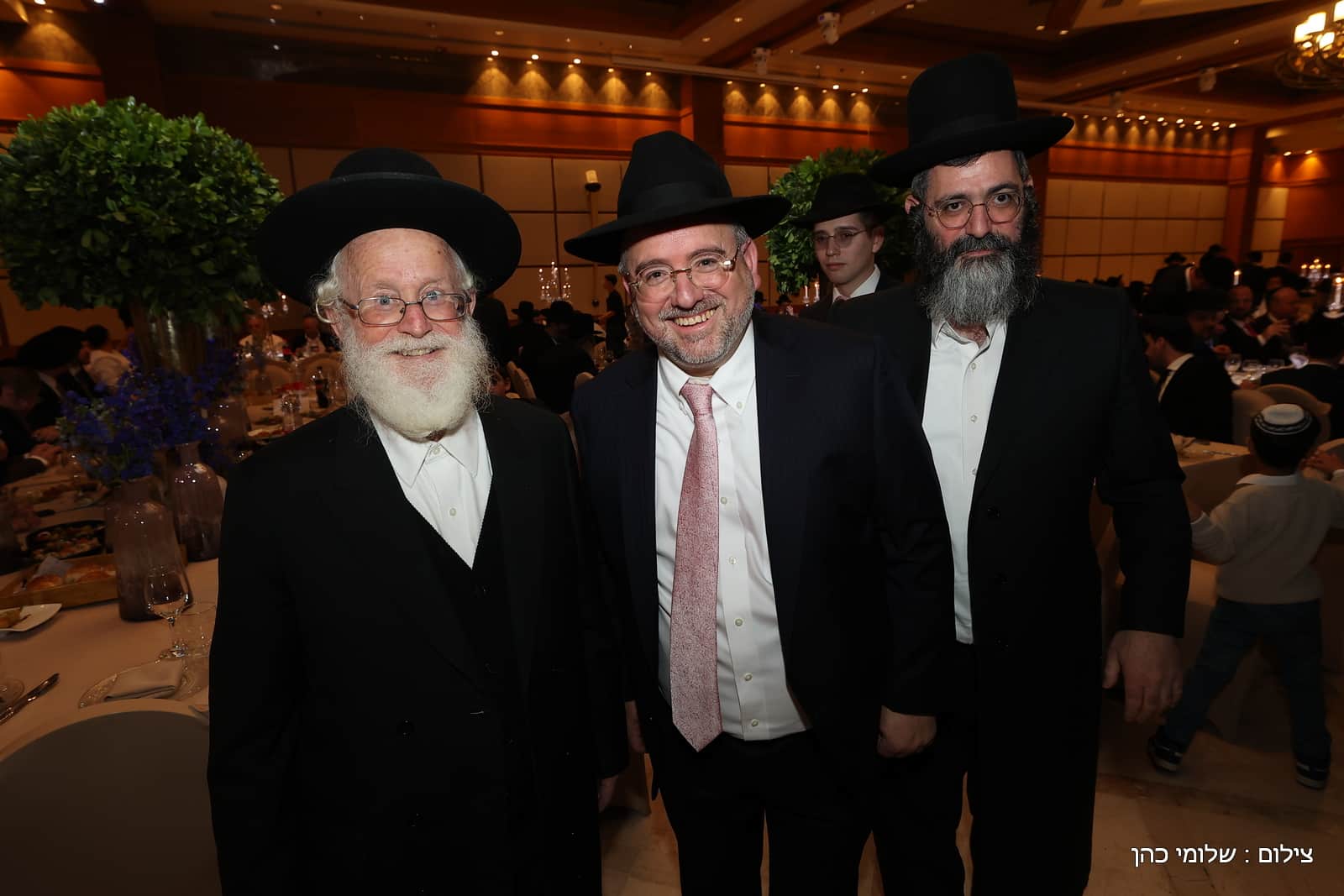 הרב של 'אסם' השיא את בנו - כולם עלו לאחל מזל טוב