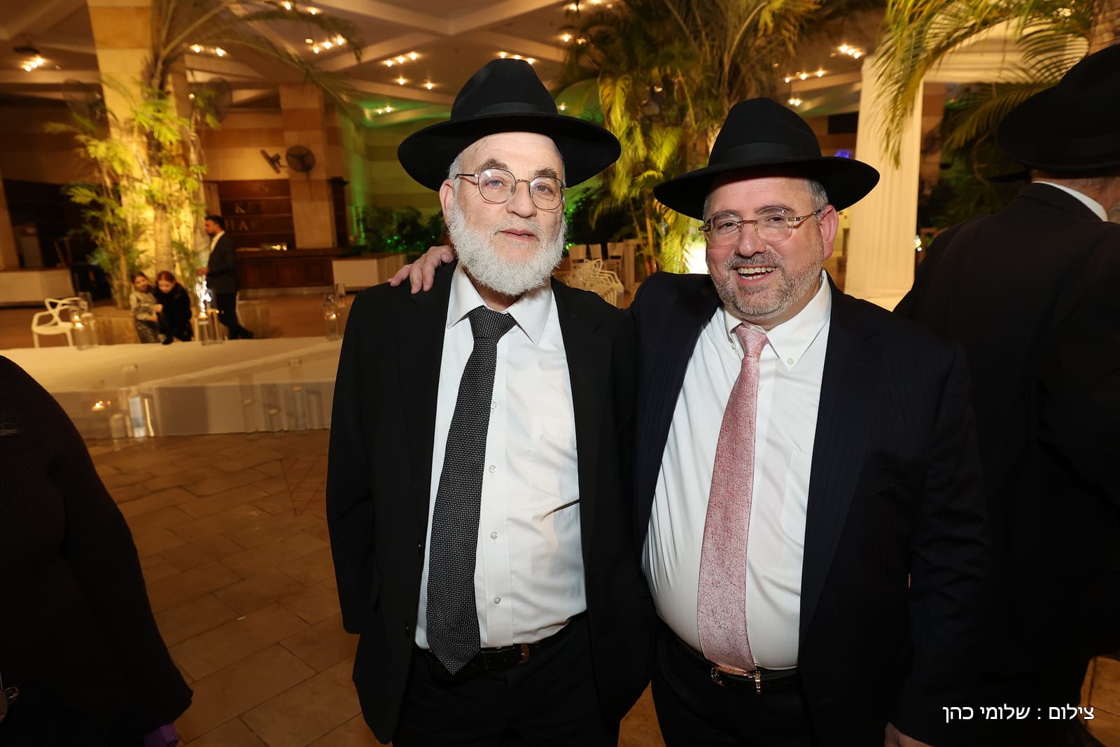 הרב של 'אסם' השיא את בנו - כולם עלו לאחל מזל טוב