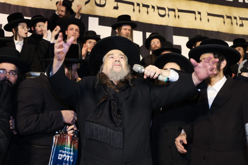 מפגן כוח אדיר בירושלים: רבבות בעצרת נגד גיוס לומדי התורה מפגן כוח אדיר בירושלים: רבבות בעצרת נגד גיוס לומדי התורה