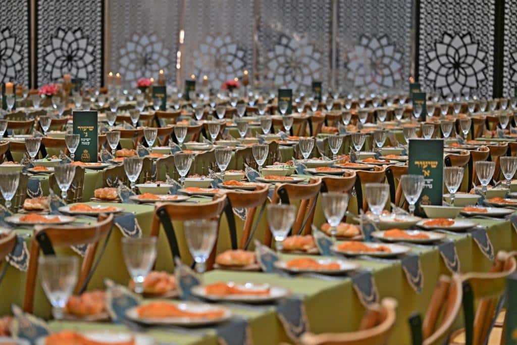 גלריה: מעמד כתרה של תורה למאות בחורי "תולדות אהרן" גלריה: מעמד כתרה של תורה למאות בחורי "תולדות אהרן"