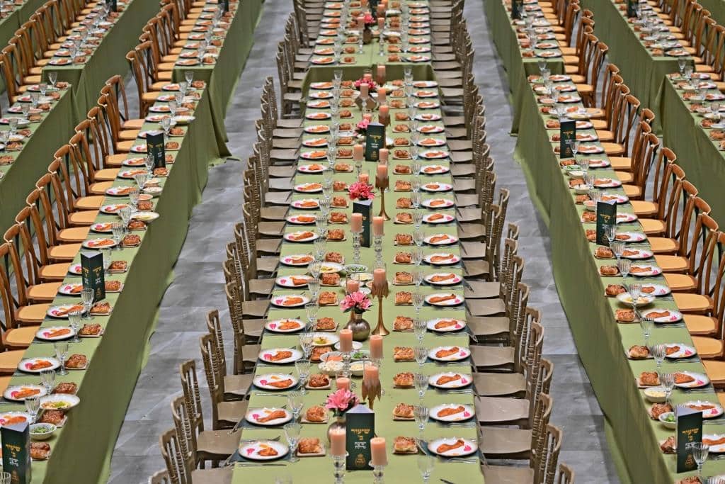 גלריה: מעמד כתרה של תורה למאות בחורי "תולדות אהרן" גלריה: מעמד כתרה של תורה למאות בחורי "תולדות אהרן"