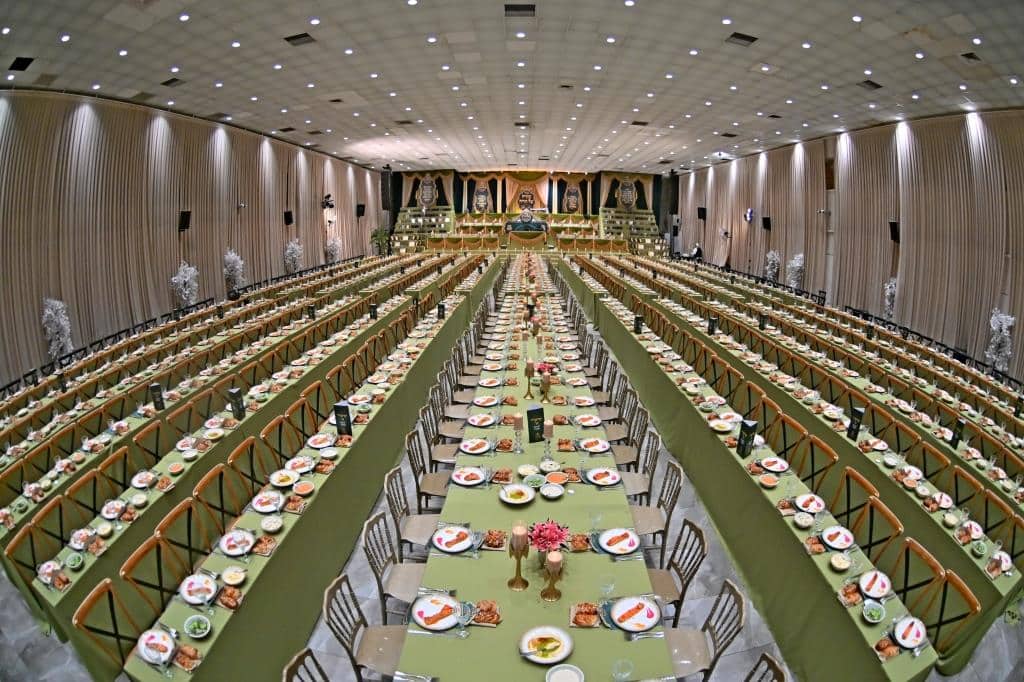 גלריה: מעמד כתרה של תורה למאות בחורי "תולדות אהרן" גלריה: מעמד כתרה של תורה למאות בחורי "תולדות אהרן"