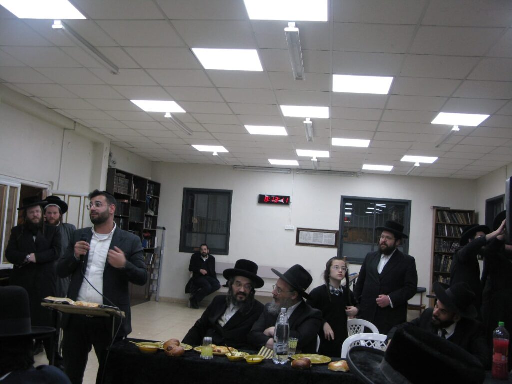 יותר מאחרים: המענק שקיבל אסיר עולם התורה עבור חתונתו