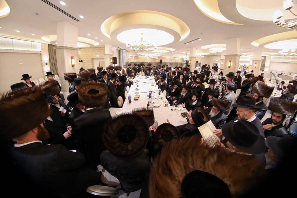 גלריה: שמחת נישואי בן המשפיע הגה"צ רבי פנחס דוד בונקר