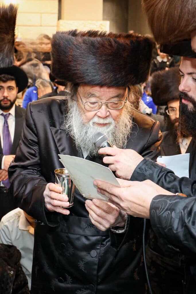 גלריה: שמחת נישואי בן המשפיע הגה"צ רבי פנחס דוד בונקר