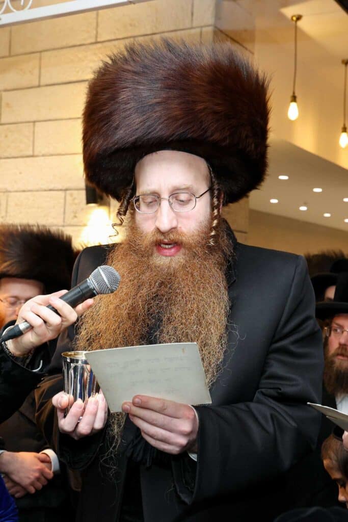 גלריה: שמחת נישואי בן המשפיע הגה"צ רבי פנחס דוד בונקר