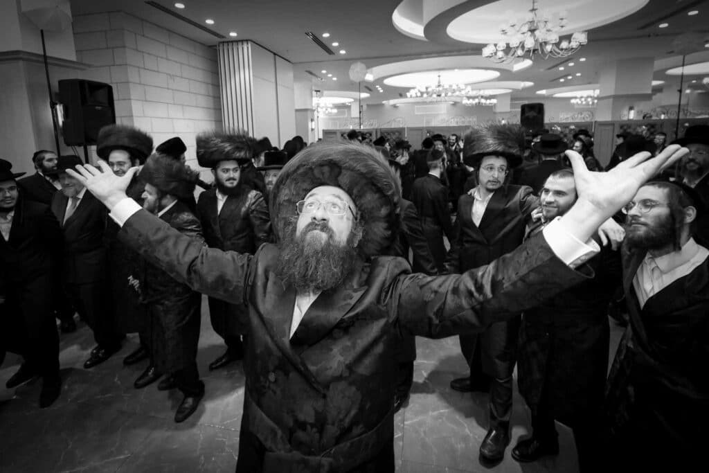 גלריה: שמחת נישואי בן המשפיע הגה"צ רבי פנחס דוד בונקר