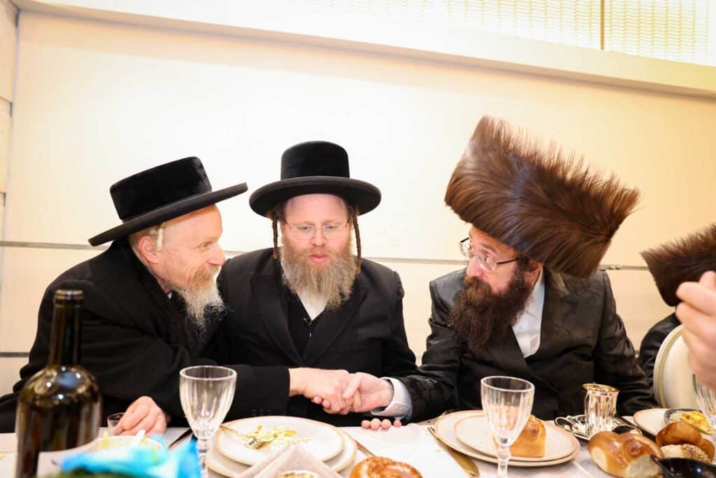 גלריה: שמחת נישואי בן המשפיע הגה"צ רבי פנחס דוד בונקר