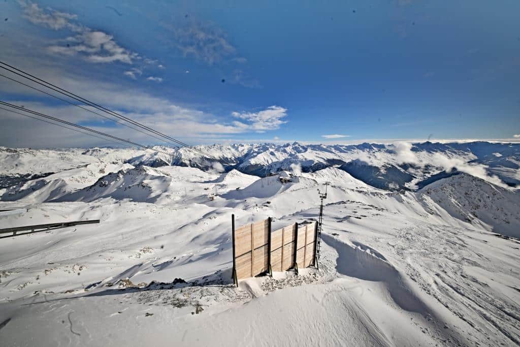 צפו ותתפעלו: גלריית תמונות מרהיבות מדאבוס המושלגת