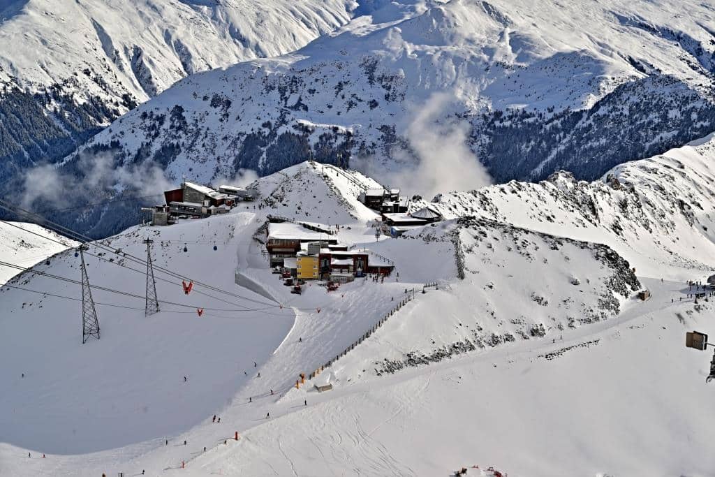 צפו ותתפעלו: גלריית תמונות מרהיבות מדאבוס המושלגת