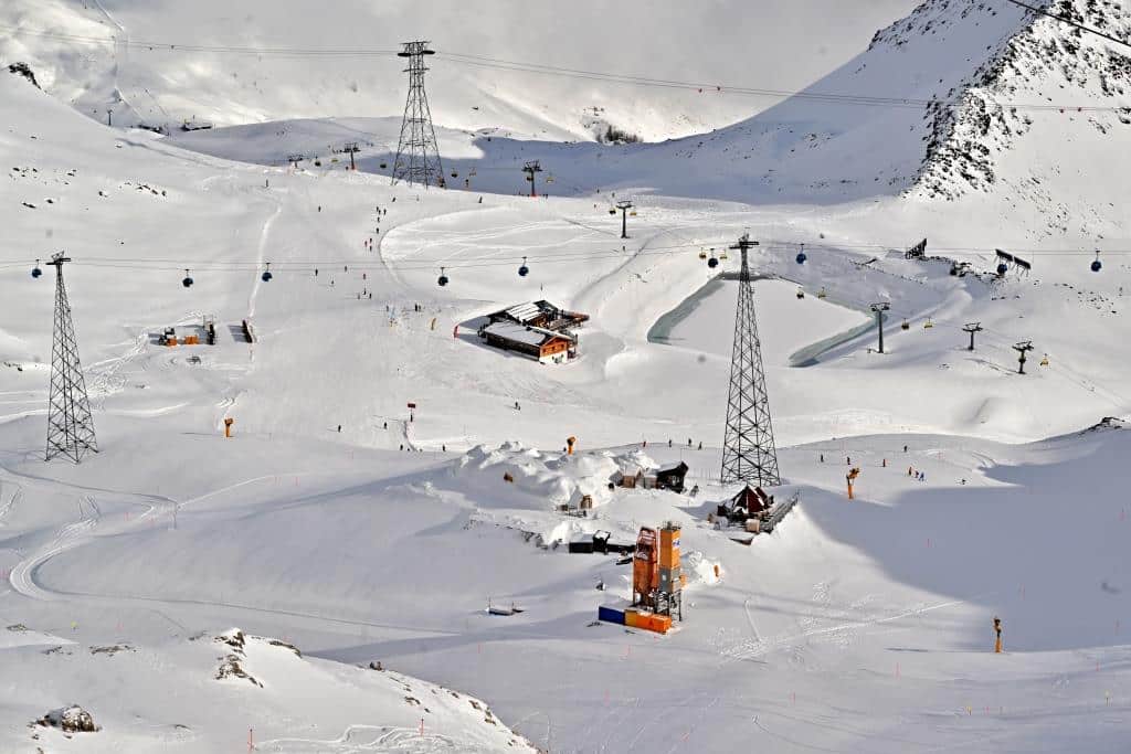 צפו ותתפעלו: גלריית תמונות מרהיבות מדאבוס המושלגת