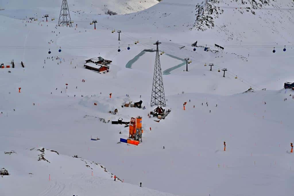 צפו ותתפעלו: גלריית תמונות מרהיבות מדאבוס המושלגת