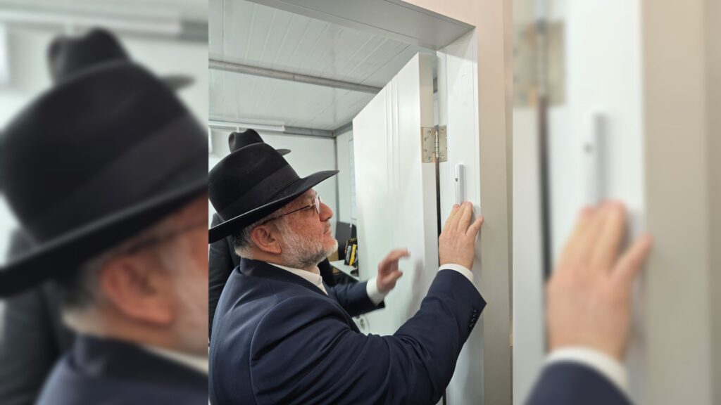 המשב"ק: המקטרת של האדמו"ר ועמוד ההוראה שפרץ בבכי