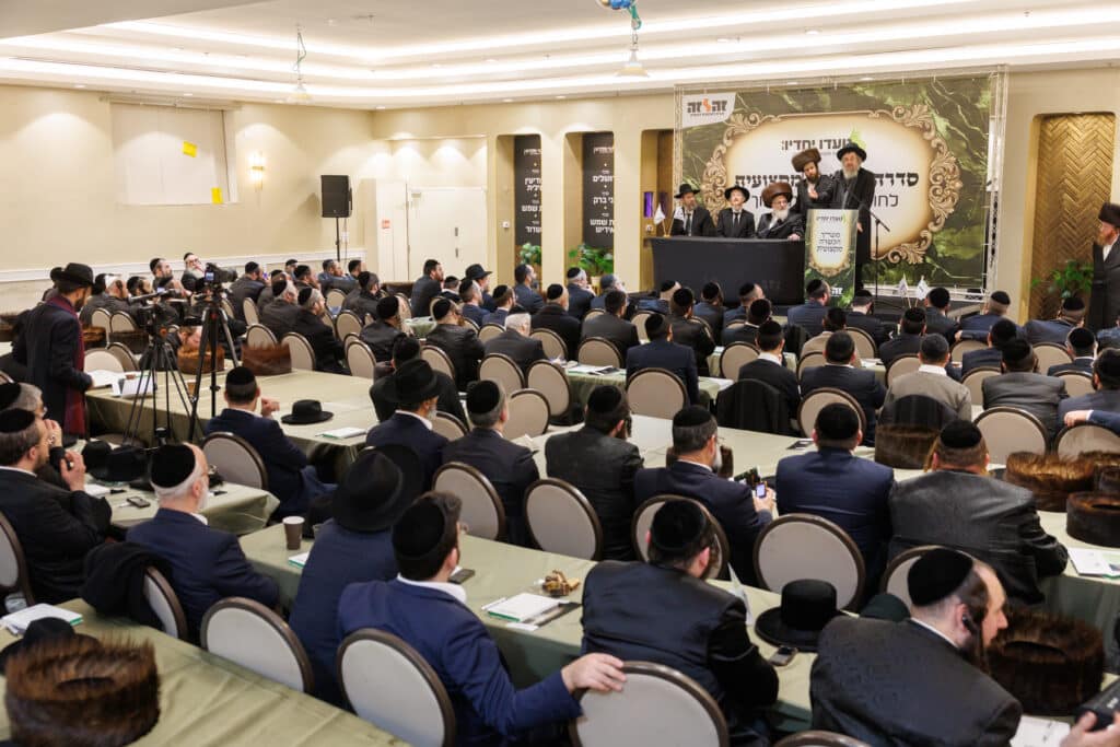 במעמד כביר בהשתתפות מרנן ורבנן: בפתיחת מערך ההכשרה המקצועי של 'זה לזה' לחונכים ומחנכים להעצמת מאות יתומים