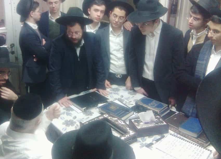 התלמידים מארחות יהודה למדו להצלחת רבם: זה הפרס שקיבלו